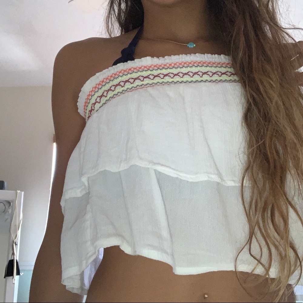 BEACHY CROP TOP